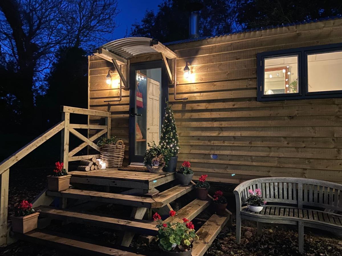 Cosy Double Shepherds Hut In Beautiful Wicklow With Underfloor Heating Throughout Rathnew Exterior photo